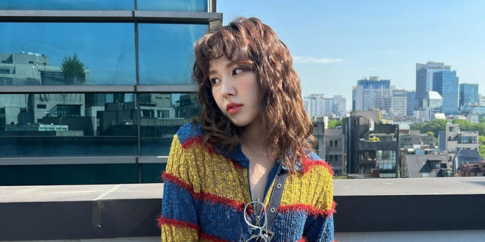 느슨해진 헤어에 긴장감 줄 볶음머리