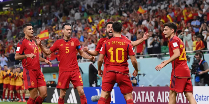 스페인, 코스타리카에 7-0 대승… 가비 월드컵 역사상 세 번째로 어린 득점자