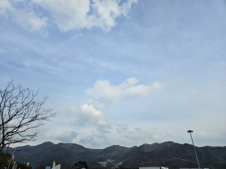 오늘날씨, 서울‧중부 낮 기온 20도 안팎…남부‧ 제주에 비