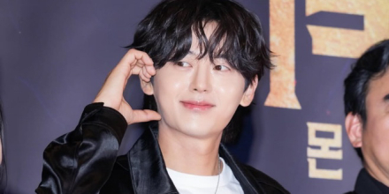 배우 이지훈, ‘거룩한 밤’ 시사회 인증 “완전 재밌다”