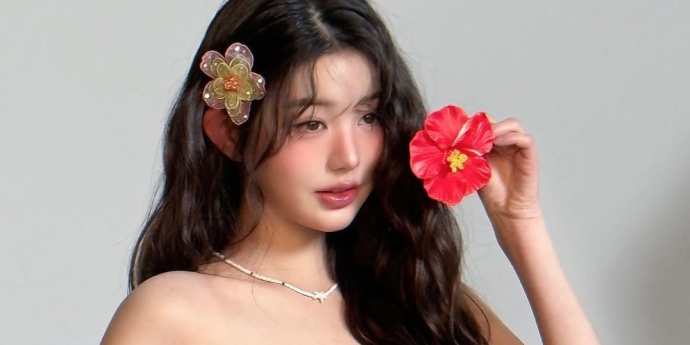장원영X헬로키티 컬래버 공개... “키티랑 메이크업 할 거야”