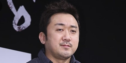‘도전·거룩한 밤’… 마동석, 영화배우 1위