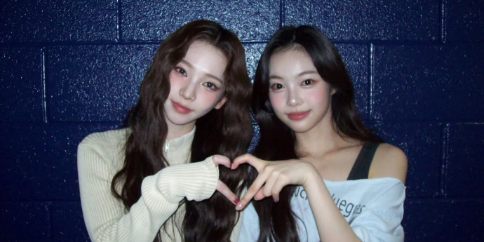카리나, SM 선후배들 찾아 인증샷... 레드벨벳→하츠투하츠