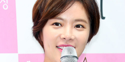 황정음, 회삿돈 42억 꿀꺽... 코인 투자 혐의로 기소