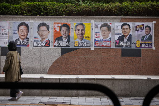“이번 대선 반드시 투표할 것” 86%...선거벽보 전국 8만 2900여곳 첩부