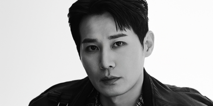 이충구 “롤모델은 부모님, 20·30대 거치고 혼자 생활해오면서 더 크게 느껴지고 존경하는 마음 깊어져” [화보]