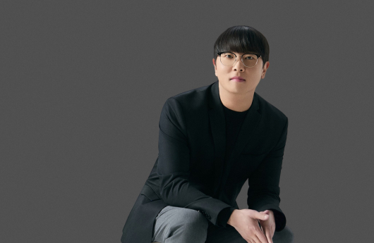 카카오엔터 장윤중 공동대표, '2025 빌보드 글로벌 파워 플레이어스' 선정