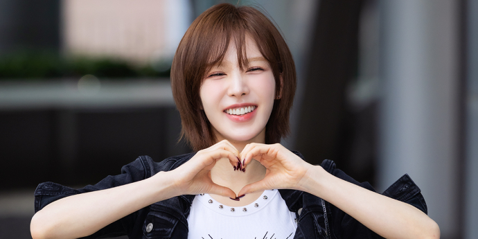 레드벨벳 웬디 '하트가 세 개' [포토]