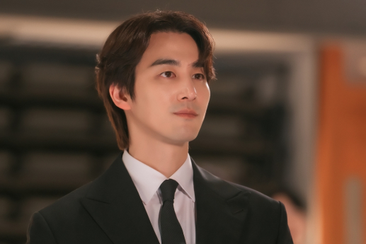‘태양을 삼킨 여자’ 오창석, 뜨거운 야망남