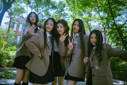 뉴진스 ‘Ditto’, 수상 추가